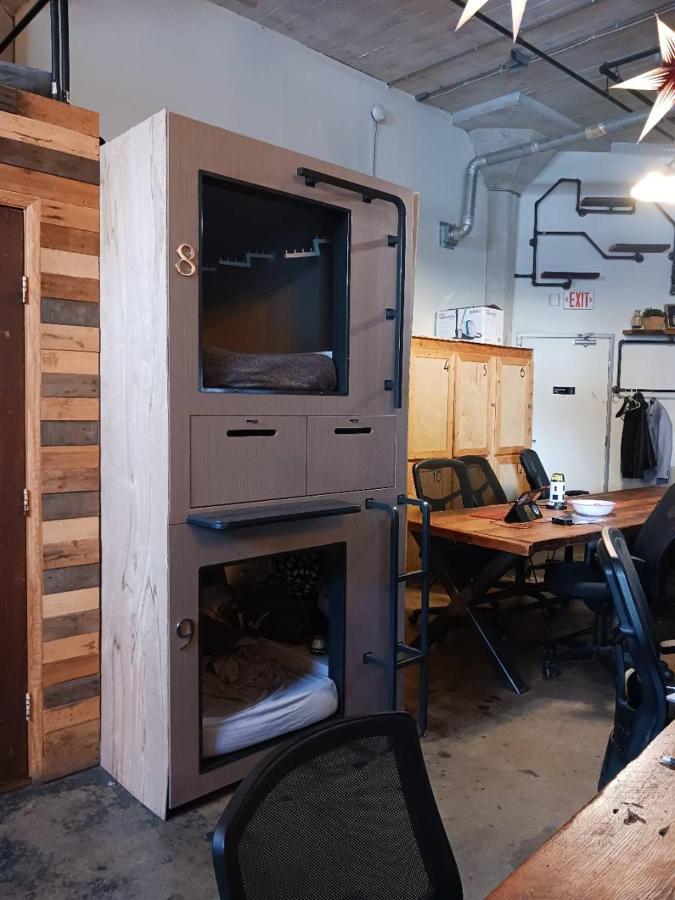 Podshare Hollywood * Los Angeles